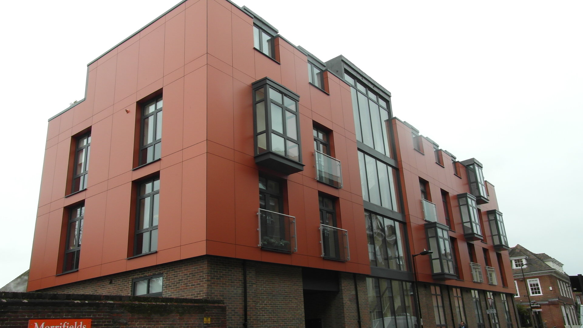 Fire-safe facade materials